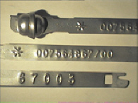 Goedgekeurde stalen bandverzegeling met numeriek identificatiekenmerk 007564867/00