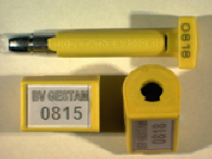 Goedgekeurde bolt seal met alfanumeriek identificatiekenmerk  BV GESTAM