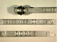 Goedgekeurde stalen bandverzegeling met alfanumeriek identificatiekenmerk 820831165/ 00 NESTA