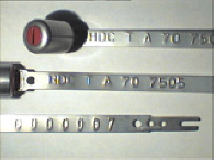 Goedgekeurde stalen bandverzegeling met alfanumeriek identificatiekenmerk HDC TA 70 7505