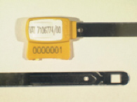 Goedgekeurde stalen bandverzegeling met alfanumeriek identificatiekenmerk VAT 7106774/00