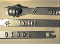 Goedgekeurde stalen bandverzegeling met numeriek identificatiekenmerk 103067