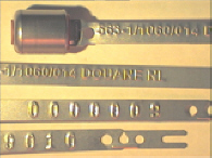 Goedgekeurde stalen bandverzegeling met numeriek identificatiekenmerk 563-1/1060/014