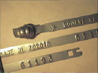 Goedgekeurde stalen bandverzegeling met numeriek identificatiekenmerk 702018